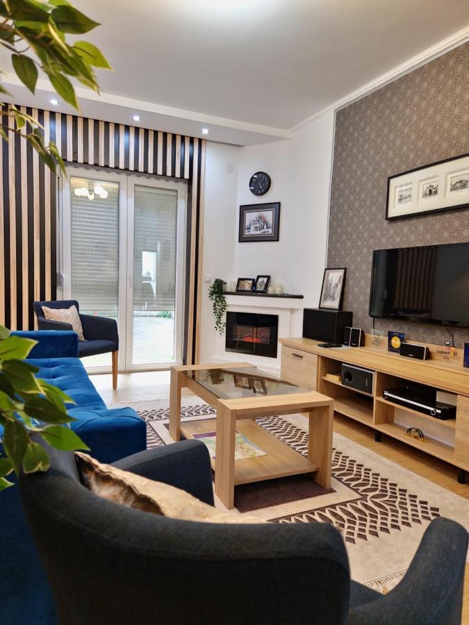 Apartment Roosevelt Belgrad Exteriör bild