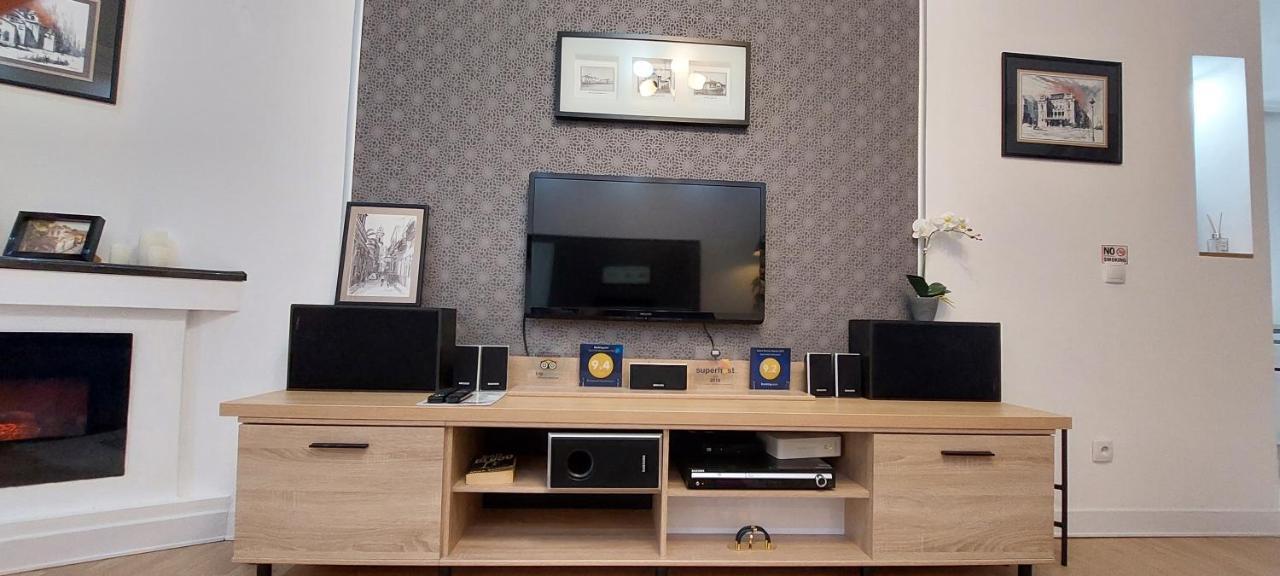 Apartment Roosevelt Belgrad Exteriör bild
