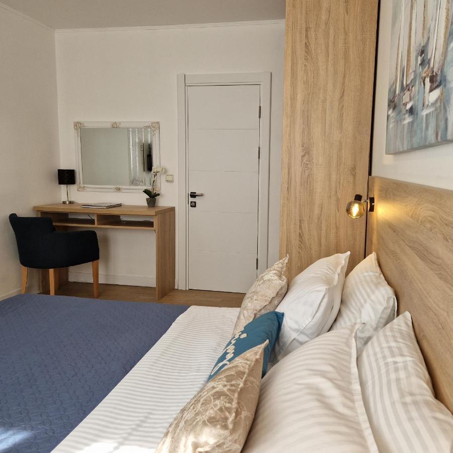 Apartment Roosevelt Belgrad Exteriör bild